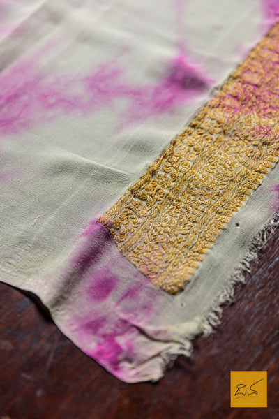 Shivanjali- Pink-Off white Banarasi Georgette Handwoven Saree