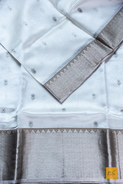 Mallige- White Chanderi Pure Silk Handwoven Saree