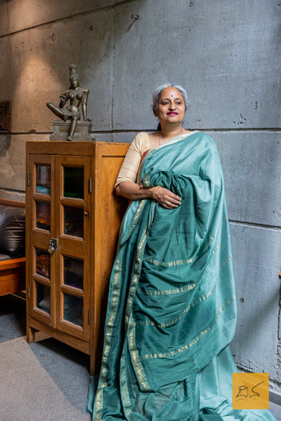 Master the art of elegance with our Green Ombre Maheshwari Silk Cotton Handwoven Saree. Made from the finest silk cotton blend, each saree is handwoven to perfection, creating a beautiful ombre effect