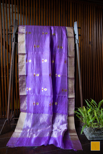 This is a gorgeous Handwoven Chanderi Silk Saree With Meenakari Buttas. New trend of Silk Saree designs, Silk Saree for artists, art lovers, architects, saree lovers, Saree connoisseurs, musicians, dancers, doctors, Silk Saree, indian saree images, latest sarees with price, only saree images, new Silk saree design.