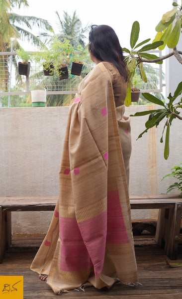 A magnificent pure tussar silk handwoven saree with zari border and zari, silk woven pallu. New trend of Tussar Silk Saree designs, Tussar Silk Saree for artists, art lovers, architects, saree lovers, Saree connoisseurs, musicians, dancers, doctors, Tussar silk saree, indian saree images, latest sarees with price, only saree images, new Tussar Silk saree design.