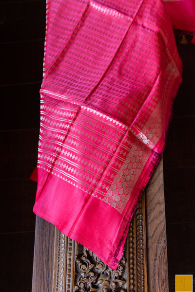 This is a gorgeous banarasi Mashru Handwoven saree with Kadhwa sona rupa buttas. New trend of Silk Dupatta designs, Silk Dupatta for artists, art lovers, architects, dupatta lovers, Dupatta connoisseurs, musicians, dancers, doctors, Silk dupatta, indian dupatta images, latest dupattas with price, only dupatta images, new Silk dupatta design.