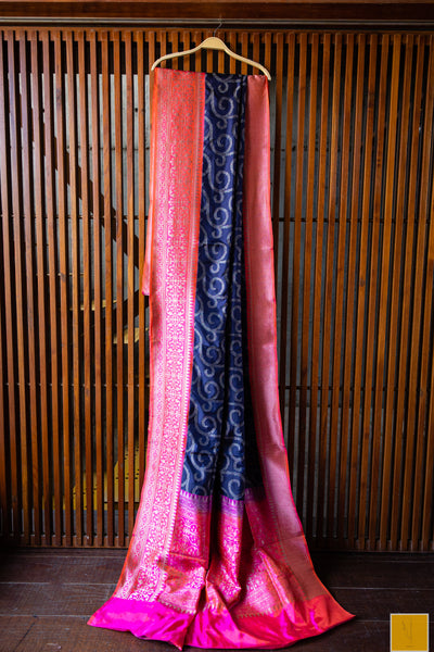 This is a beautiful Banarasi katan silk handwoven saree with ektara weave. Traditional yet contemporary in it's look. Indian wedding, festivals, handwoven saree for classical music singers, dancers, architects, saree connoisseurs, saree collectors, brides, bridesmaids.