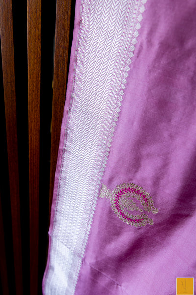 This is a beautiful Banarasi katan silk handwoven saree with intricate meenakari kadhwa buttas. Soft and easy to drape. New trend of Silk Saree designs, Silk Saree for artists, art lovers, architects, saree lovers, Saree connoisseurs, musicians, dancers, doctors, Silk Saree, indian saree images, latest sarees with price, only saree images, new Silk saree design.