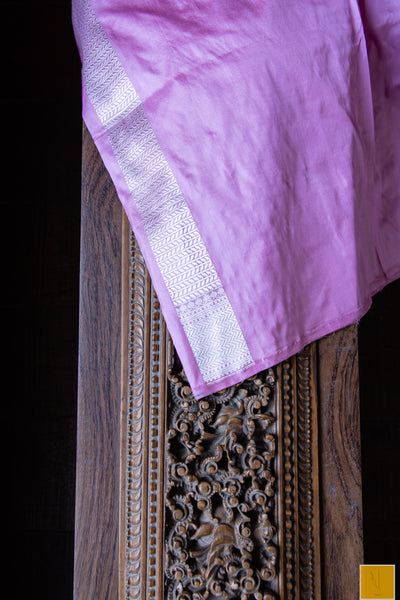 This is a beautiful Banarasi katan silk handwoven saree with intricate meenakari kadhwa buttas. Soft and easy to drape. New trend of Silk Saree designs, Silk Saree for artists, art lovers, architects, saree lovers, Saree connoisseurs, musicians, dancers, doctors, Silk Saree, indian saree images, latest sarees with price, only saree images, new Silk saree design.
