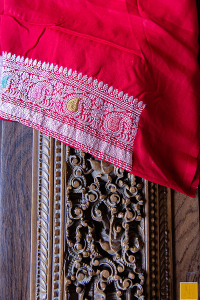 This is a beautiful Banarasi georgette handwoven saree with intricate kadhwa meenakari buttas. Soft and easy to drape. New trend of Silk Saree designs, Silk Saree for artists, art lovers, architects, saree lovers, Saree connoisseurs, musicians, dancers, doctors, Silk Saree, indian saree images, latest sarees with price, only saree images, new Silk saree design.