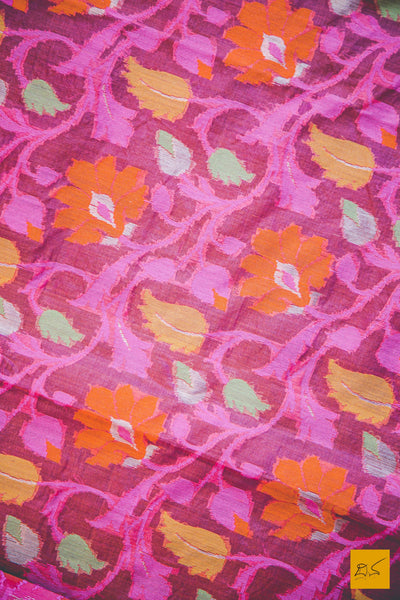 This wonderful Banarasi Kora Silk Organza Handwoven Saree has a body in pink colour. New trend of Banarasi Saree designs, Banarasi Saree for artists, art lovers, architects, saree lovers, Saree connoisseurs, musicians, dancers, doctors, Banarasi silk saree, indian saree images, latest sarees with price, only saree images, new Banarasi saree design.