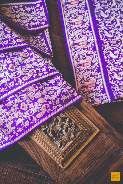 This is a wonderful pure handloom georgette banarasi lehenga in combination with purple. New trend of Banarasi lehengas designs, Banarasi lehengas for artists, art lovers, architects, lehengas lovers, lehengas connoisseurs, musicians, dancers, doctors, Banarasi Katan silk lehengas, indian lehengas images, latest lehengass with price, only lehengas images, new Banarasi lehengas design.