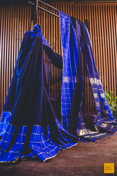 This is a wonderful Maheshwari Silk Cotton handwoven saree with chequered design silk border. New trend of Maheshwari Silk Cotton saree designs, Maheshwari Silk Cotton saree for artists, art lovers, architects, saree lovers, saree connoisseurs, musicians, dancers, doctors, Maheshwari Silk Cotton Katan silk saree, indian saree images, latest sarees with price, only saree images, new Maheshwari Silk Cotton saree design.