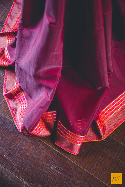 This is a wonderful Maheshwari Silk Cotton handwoven saree. New trend of Maheshwari Silk Cotton saree designs, Maheshwari Silk Cotton saree for artists, art lovers, architects, saree lovers, saree connoisseurs, musicians, dancers, doctors, Maheshwari Silk Cotton Katan silk saree, indian saree images, latest sarees with price, only saree images, new Maheshwari Silk Cotton saree design.