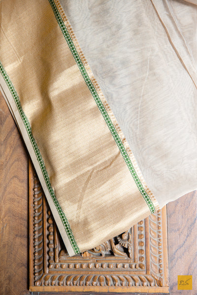  Perfect for informal gatherings, parties, music concerts, drama, dance concerts. This saree can be perfect for formal gatherings too when paired with brocade blouses.Soft and easy to drape. Comfortable to drape the whole day. Liked by architects, doctors, corporate professionals, artists, home makers, professionals. Suits parties, small events, music and dance concerts, drama and so on