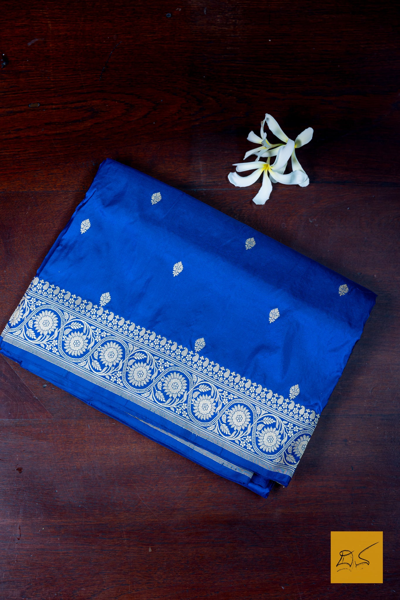 Yamini - Blue Banarasi Katan Silk Handwoven Saree