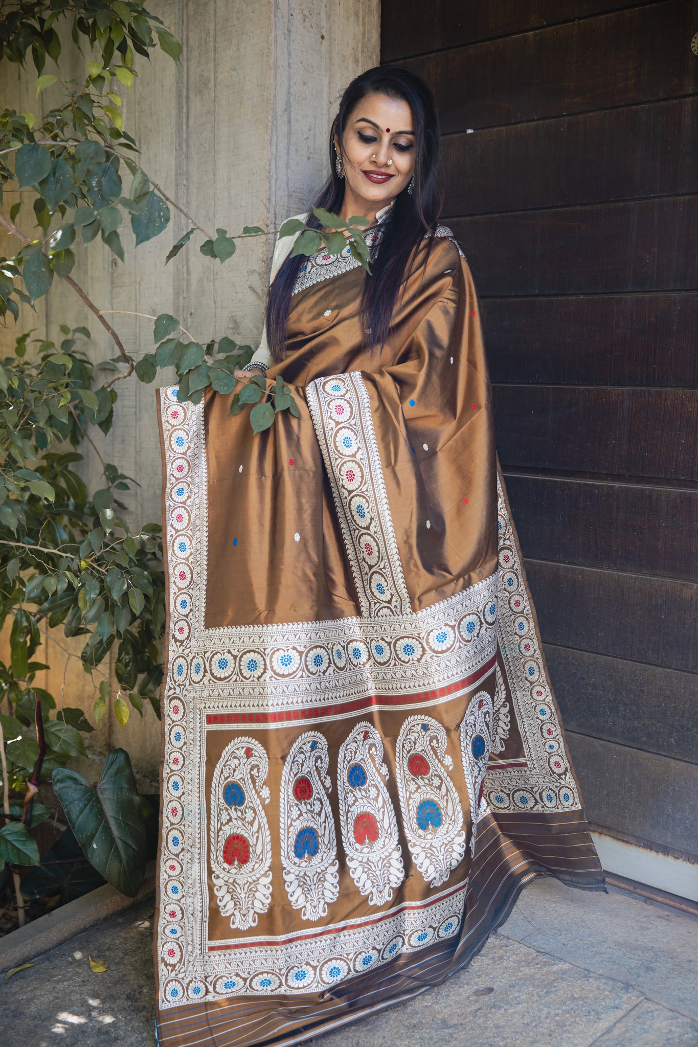 Usha - Yellowish Green Baluchari Silk Handwoven Saree