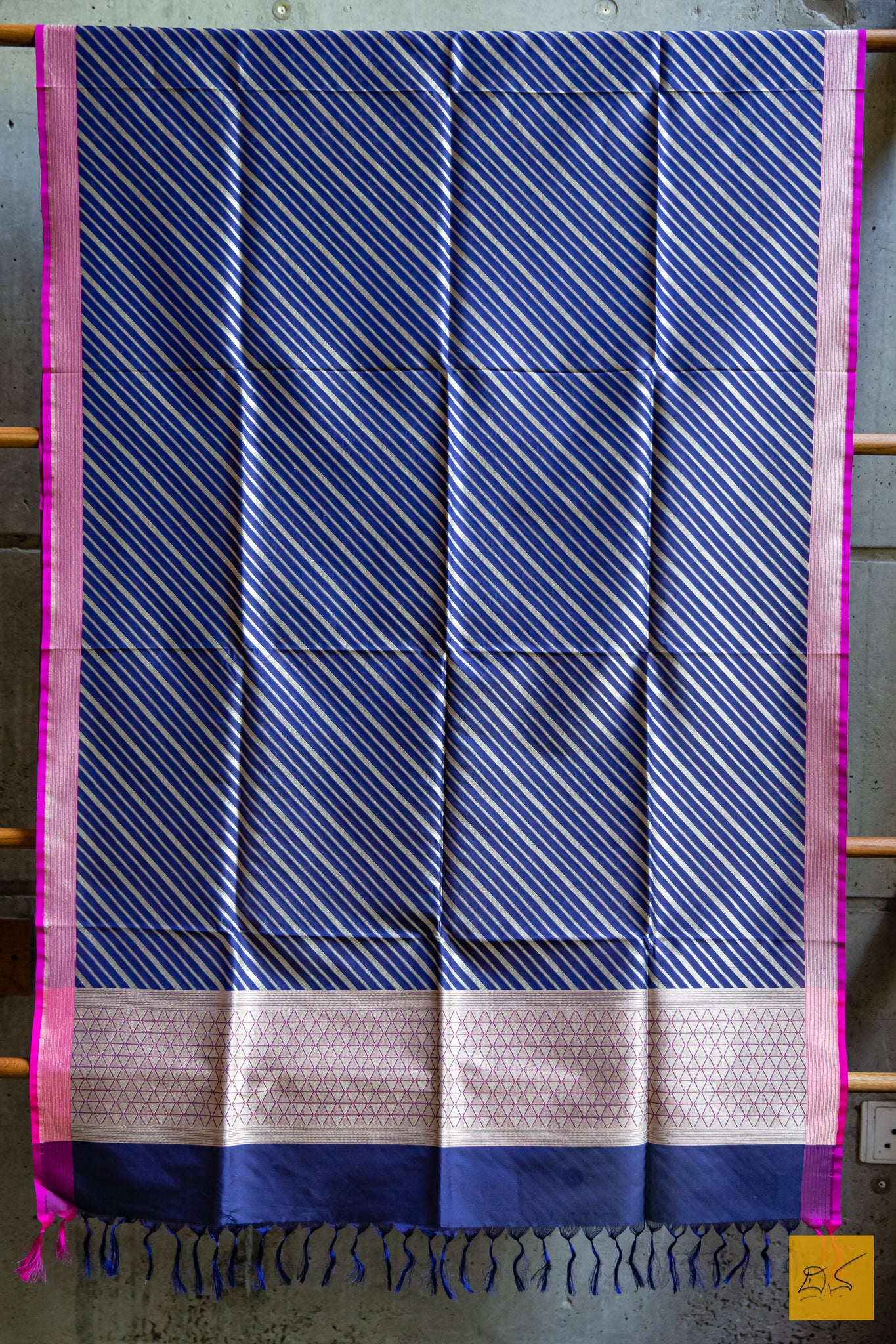Sumukhaa - Blue Banarasi Georgette Dupatta