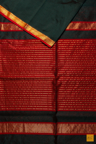 Kaali- Green-Red Maheshwari Garbh Reshmi Handwoven Saree