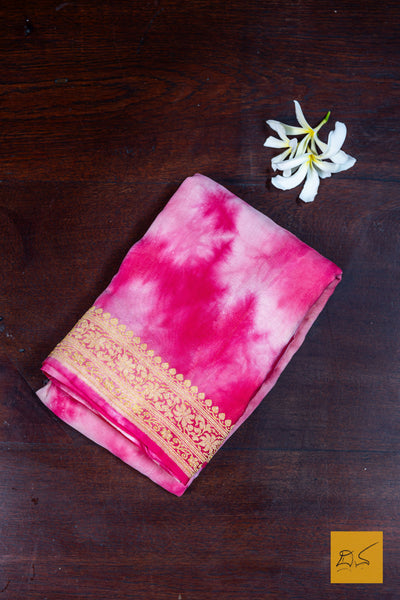 Sindhu- Pink-Off white Banarasi Georgette Handwoven Saree