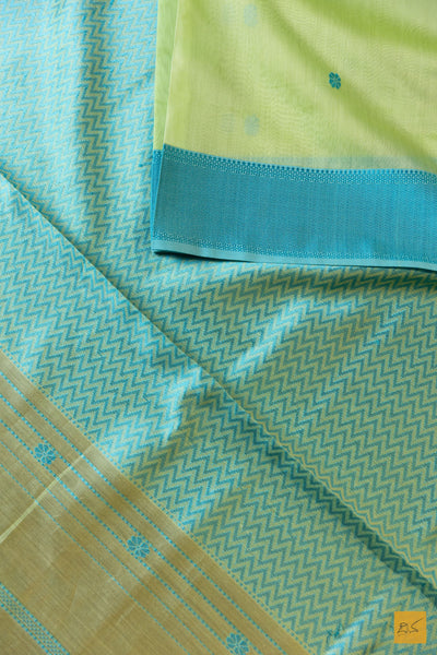 Vanitha- Green-Blue Maheshwari Silk Cotton Handwoven Saree