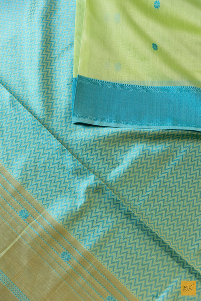 Vanitha- Green-Blue Maheshwari Silk Cotton Handwoven Saree