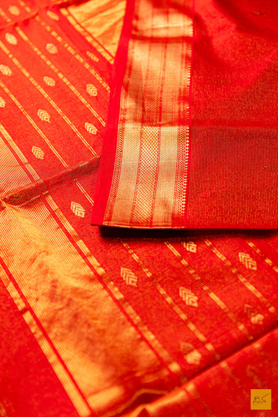 Deepthi- Red Tissue Maheshwari Silk Cotton Handwoven Saree