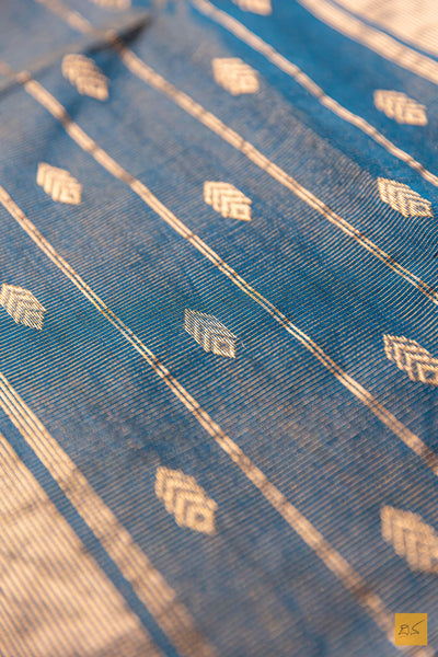 Geetha- Peacock Green Tissue Maheshwari Silk Cotton Handwoven Saree