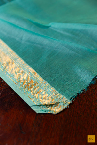 Jivika- Green Maheshwari Hand Painted Silk Cotton Handwoven Saree