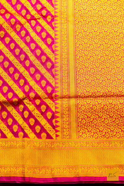 Ganavati- Pink Banarasi Organza Handwoven Saree