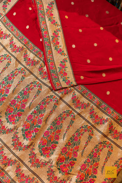 Thripurambika- Red Banarasi Georgette Handwoven Saree