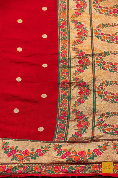 Thripurambika- Red Banarasi Georgette Handwoven Saree