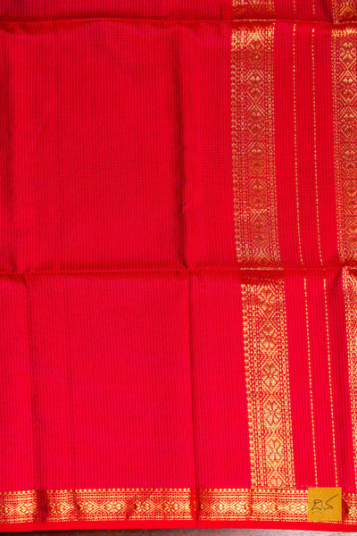 Srinidhi- Red-Pink Maheshwari Garbh Reshmi Handwoven Saree