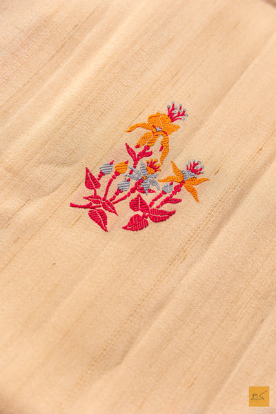 Vineetha- Off White Banarasi Tusser Silk Handwoven Saree
