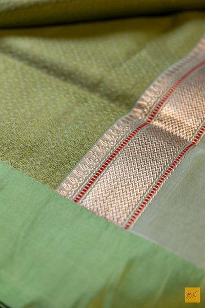 Indumathi- Pastle Green Banarasi Organza Handwoven Saree
