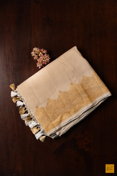 Vinutha- Off White Banarasi Tusser Silk Handwoven Saree