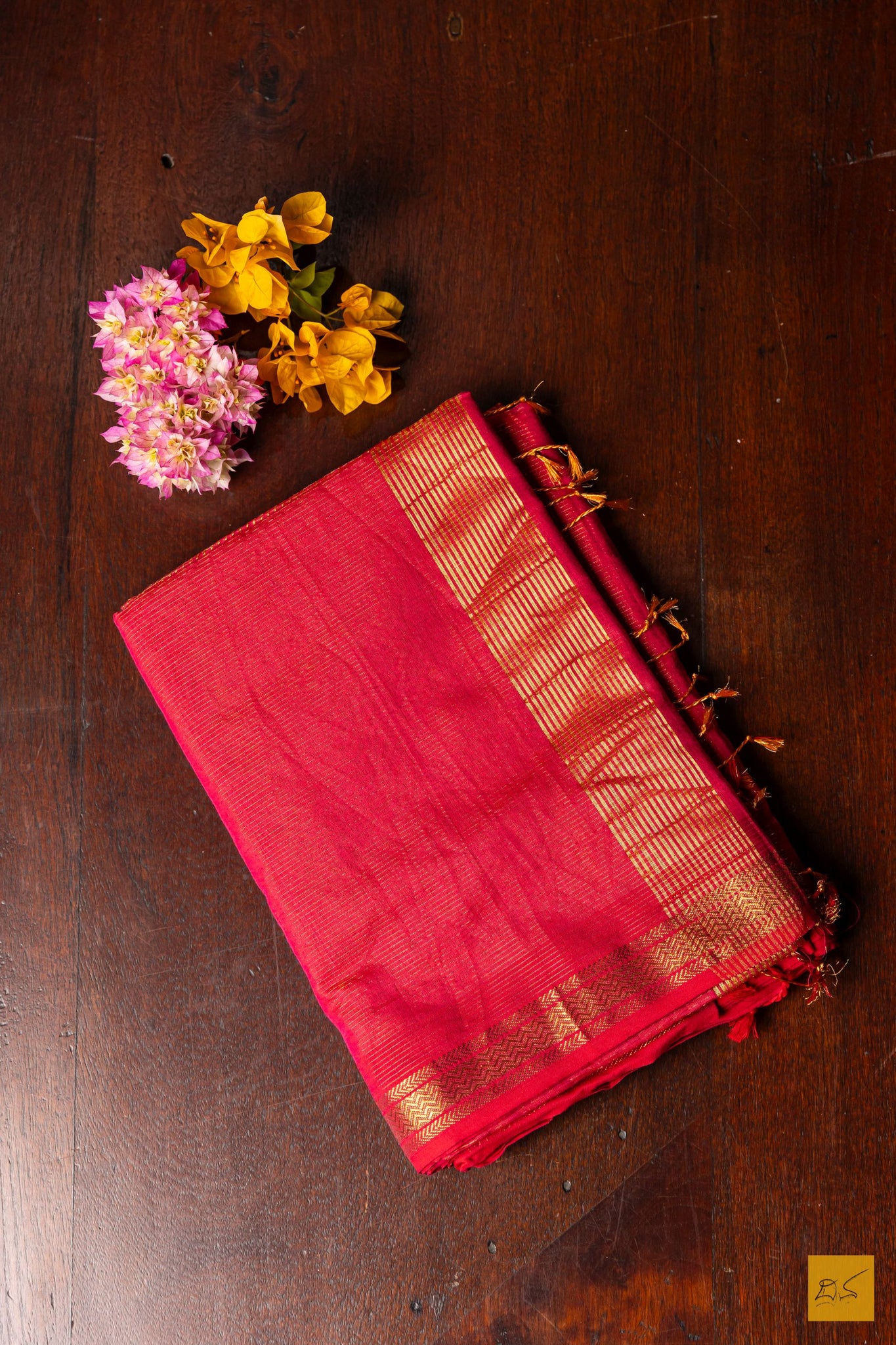 Menaka- Red Tissue Maheshwari Silk Cotton Handwoven Saree