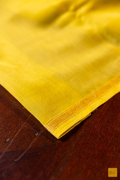 Alaka- Yellow Maheshwari Hand Painted Silk Cotton Handwoven Saree
