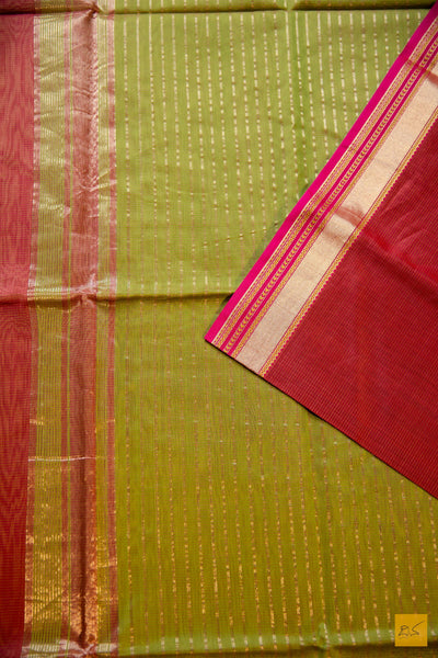 Mahalakshmi- Red Maheshwari Silk Cotton Handwoven Saree