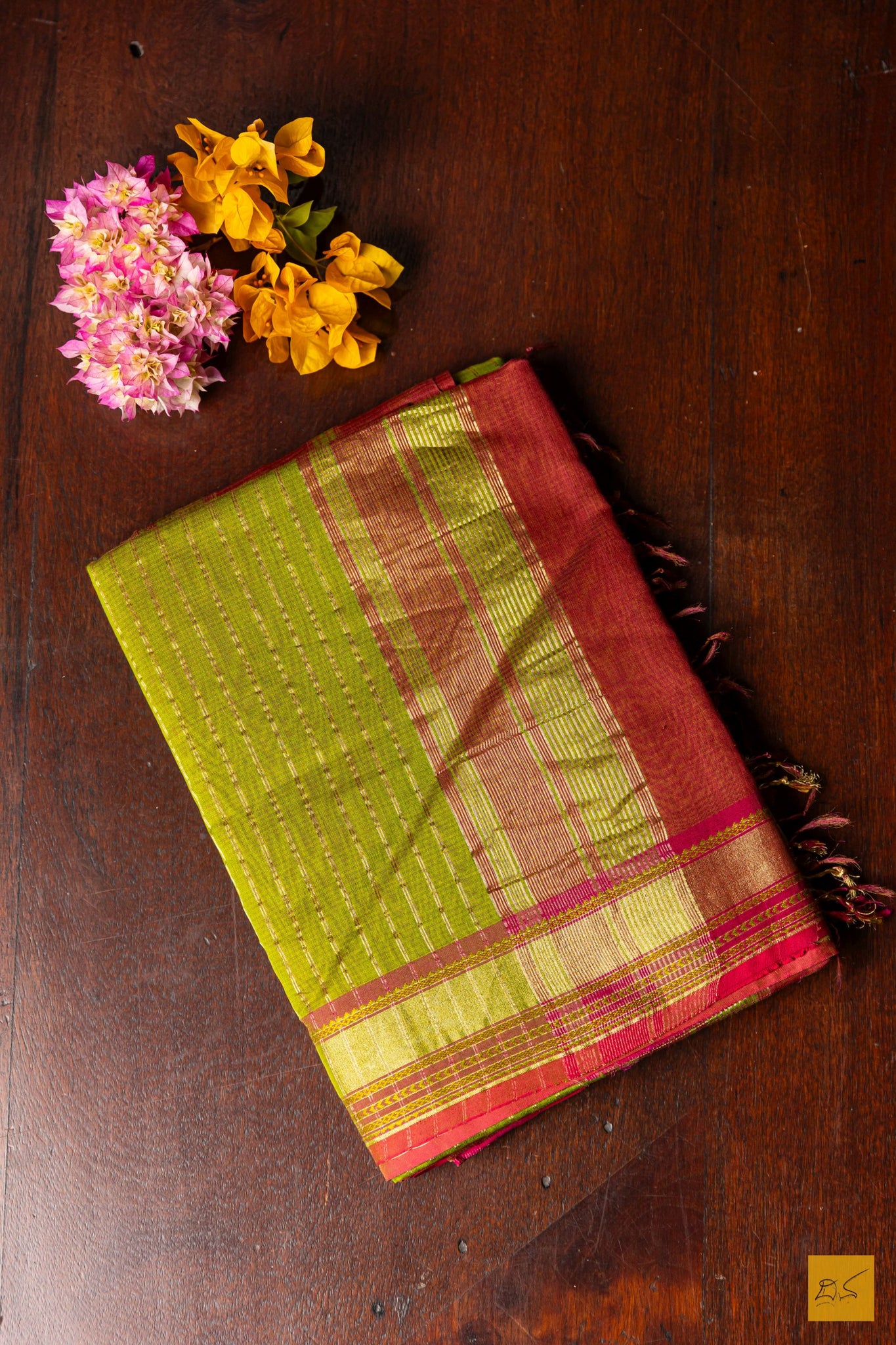 Mahalakshmi- Red Maheshwari Silk Cotton Handwoven Saree