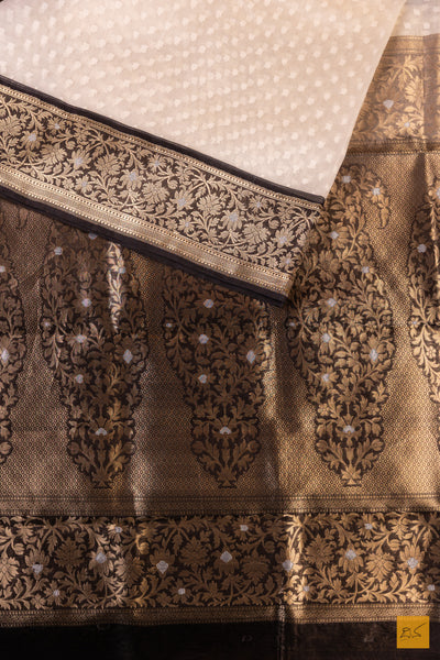 White Banarasi Organza Handwoven Saree
