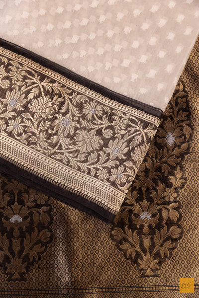White Banarasi Organza Handwoven Saree