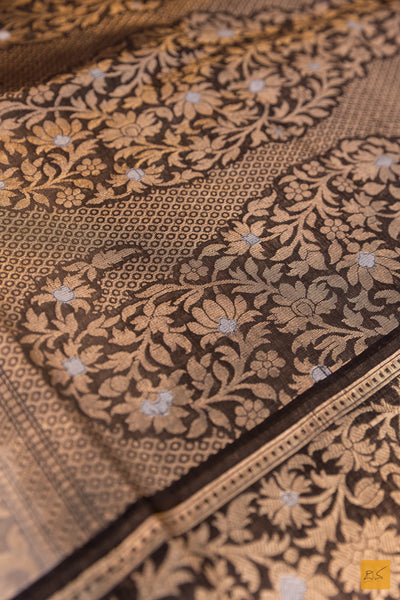 White Banarasi Organza Handwoven Saree
