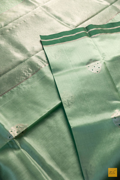 Shrinidhi- Green Chanderi Pure Silk Handwoven Saree