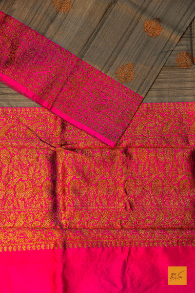 Jwalamalini- Grey Banarasi Tussar Silk Handwoven Saree