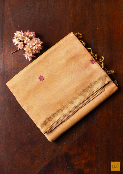 Sridha- Cream Tissue Maheshwari Silk Cotton Handwoven Saree