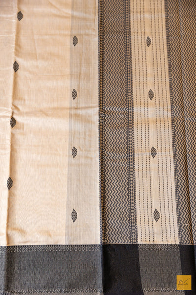 Padmamala- Off White Maheshwari Silk Cotton Handwoven Saree