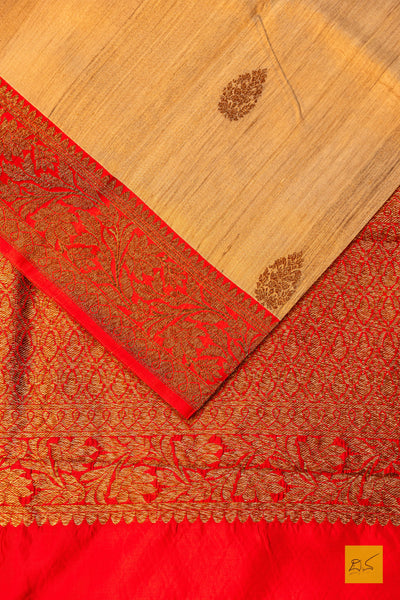 Bhama- Off White Banarasi Tussar Silk Handwoven Saree