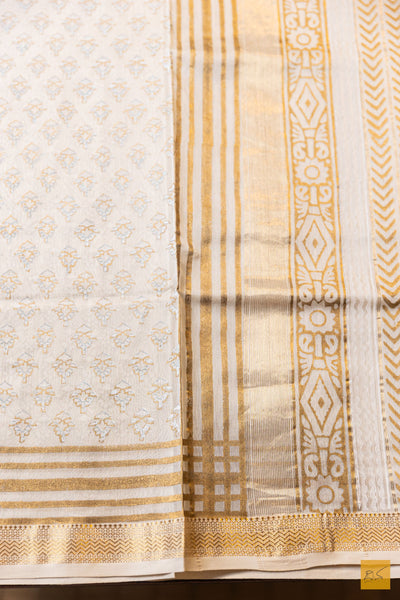 Ishani- Off White Printed Maheshwari Silk Cotton Handwoven Saree