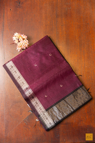 Dharini- Maroon Maheshwari Silk Cotton Handwoven Saree