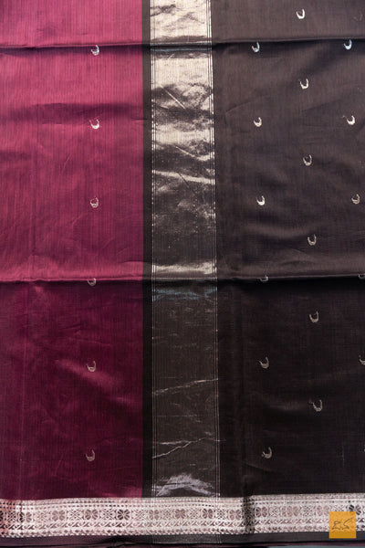 Dharini- Maroon Maheshwari Silk Cotton Handwoven Saree
