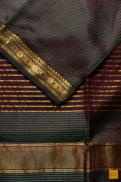 Swasthi- Green- Red Maheshwari Garbh Reshmi Handwoven Saree