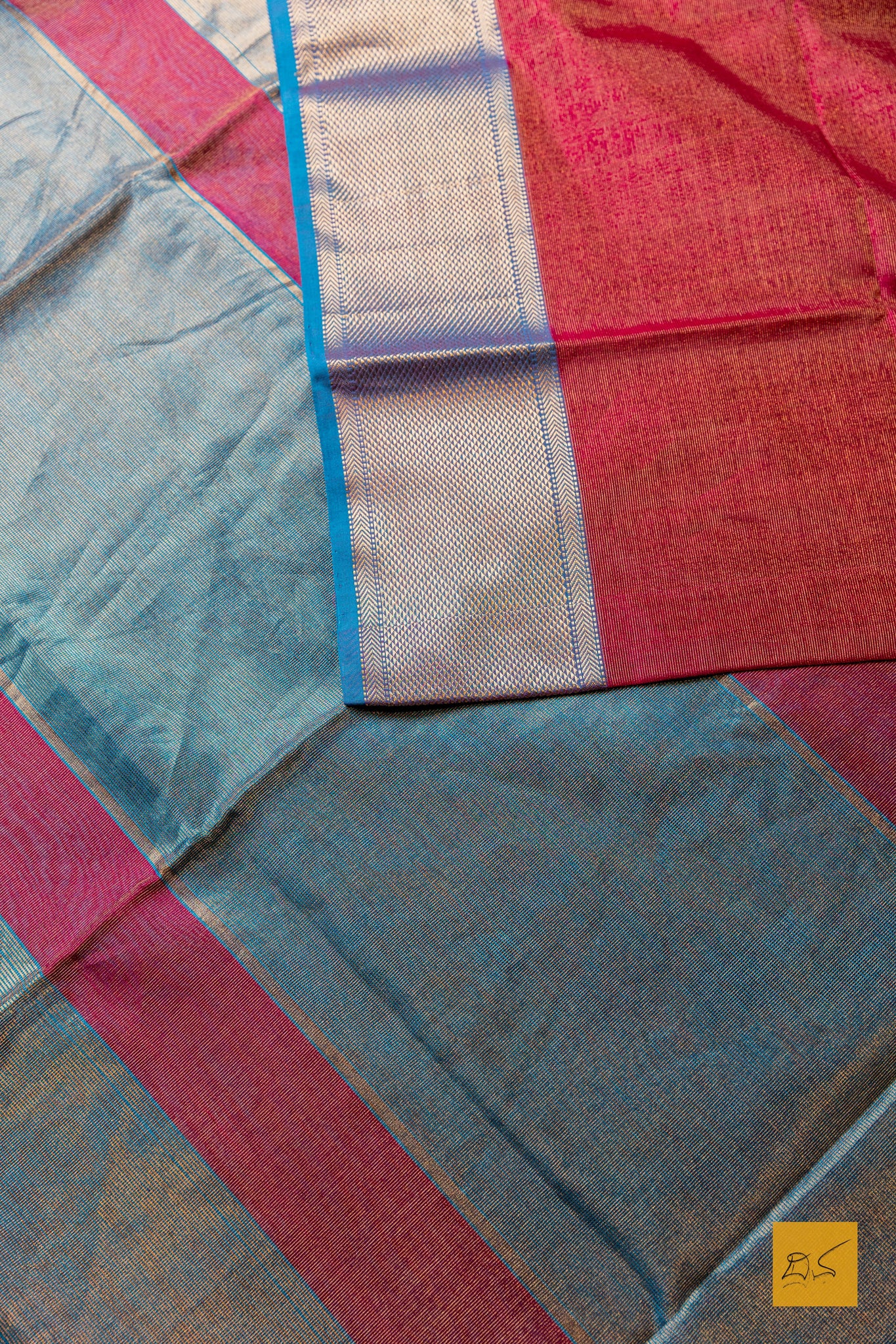 Nirupama- Maroon-Blue Tissue Maheshwari Silk Cotton Handwoven Saree