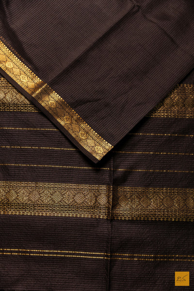 Swaroopa- Black- Brown Maheshwari Garbh Reshmi Handwoven Saree